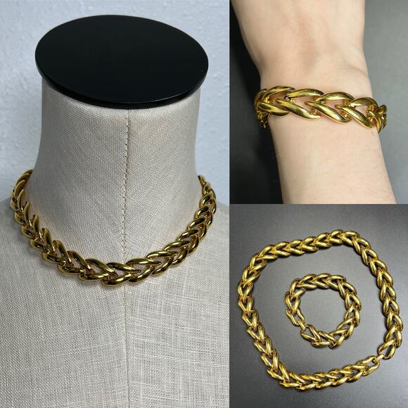 Vintage Napier Gold Tone Chucky Chain Chocker Necklace Bracelet Set - Picture 1 of 8